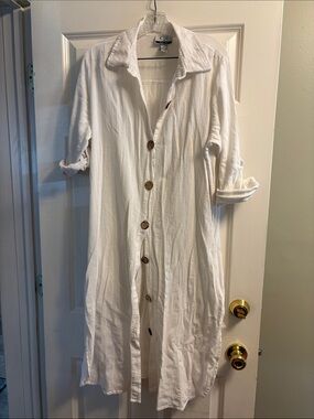 Women’s White Button-Front Midi Shirt Dress cover up.